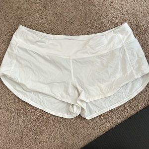 Lulu Lemon Hotty Hot Shorts White Size 12